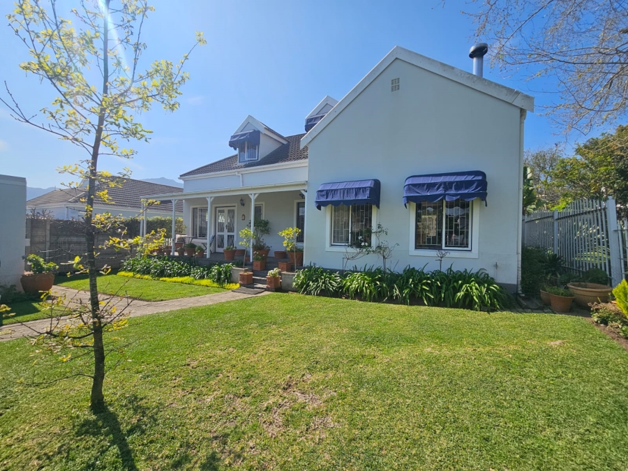 3 Bedroom Property for Sale in Heather Park Western Cape